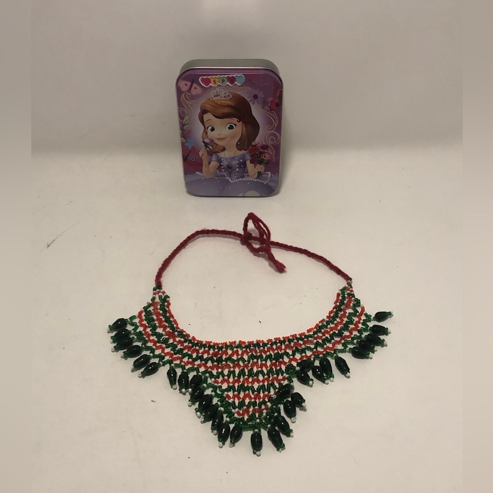 Holiday ahh Beaded Necklace with Sofia the First Container